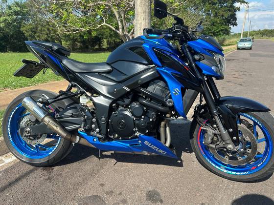 SUZUKI GSX-S750A SUZUKI GSX-S750A